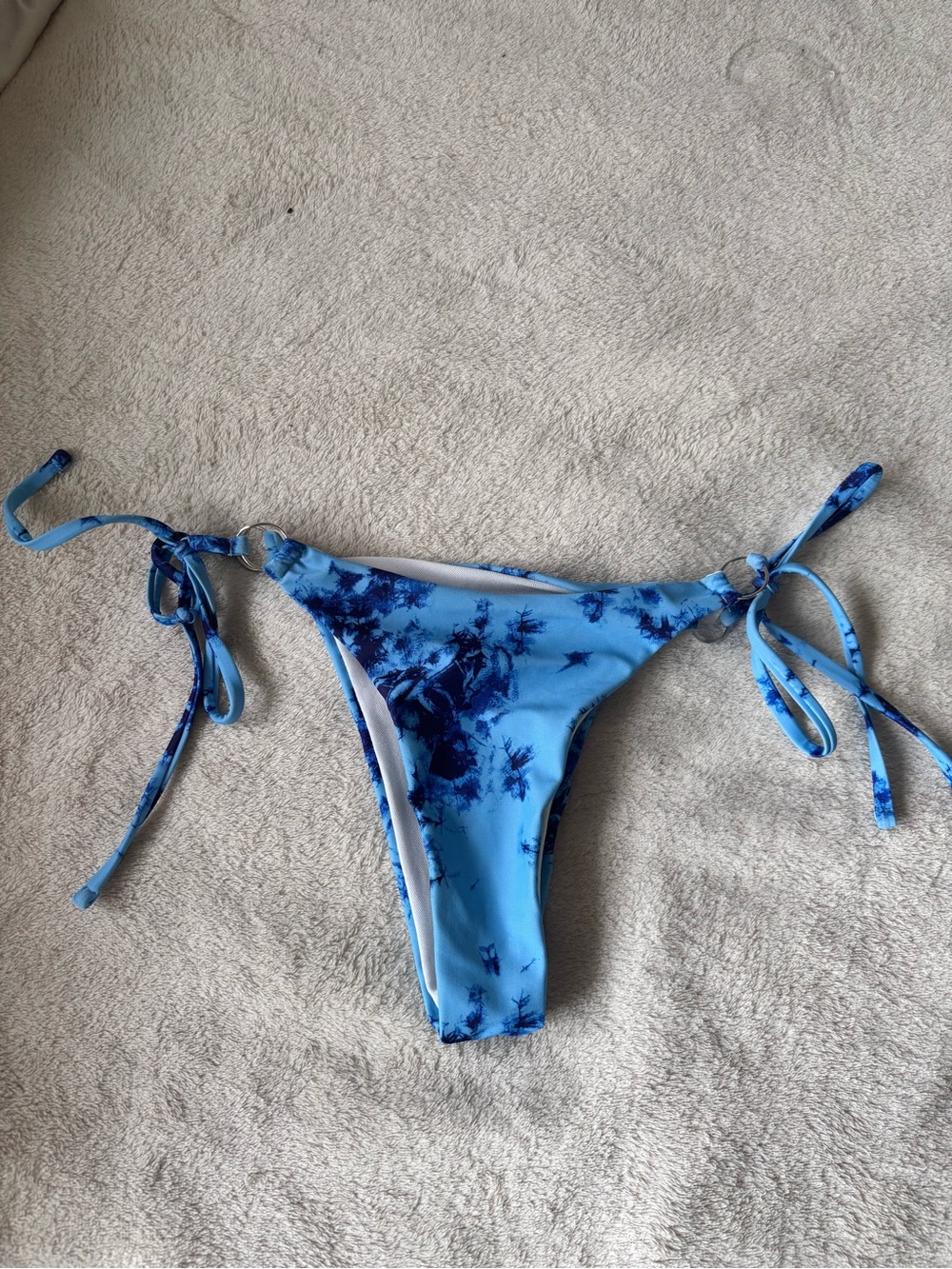 3/20$ - Blue Tie-Dye String Bikini Bottoms